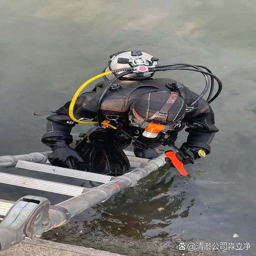 水下精准整平，助力环境卫生公共设施建设——专业潜水整平施工服务解析